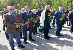 Коллектив Центра принял участие в церемонии возложения цветов в рамках акции «Беларусь помнит. Помним каждого»